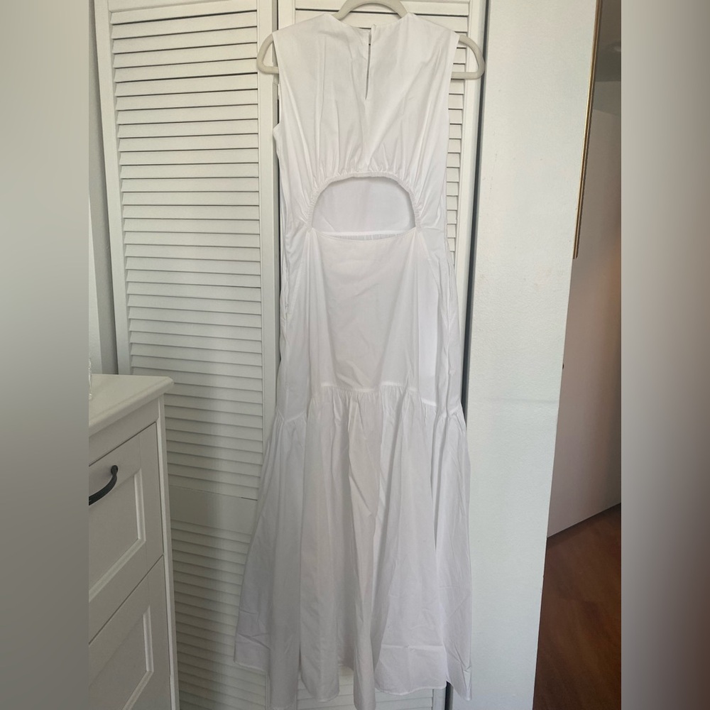 Elegant White Sleeveless Dress Cos - Picture 5 of 6